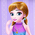 Baby Princess Mia Bathe